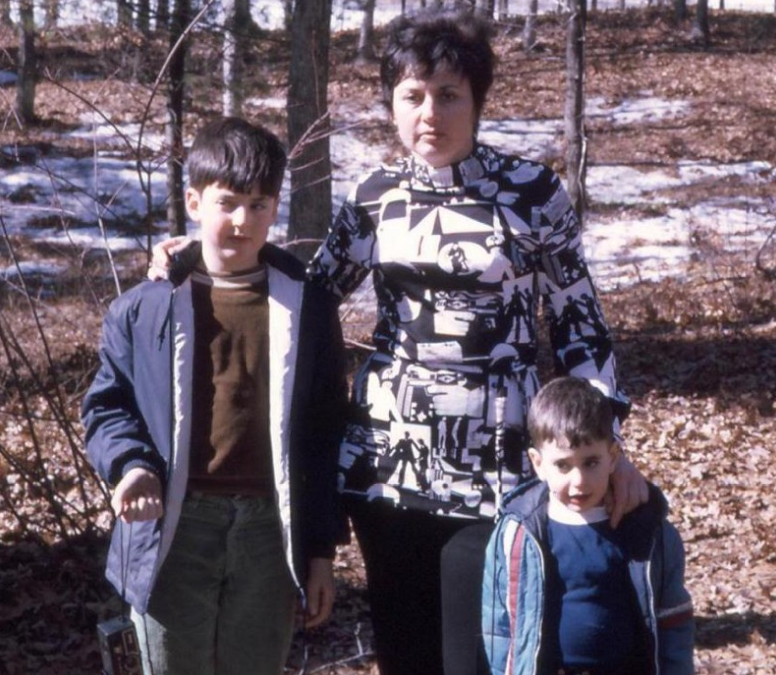 Family photo of Jonathan Heller, his mom, and his brother
